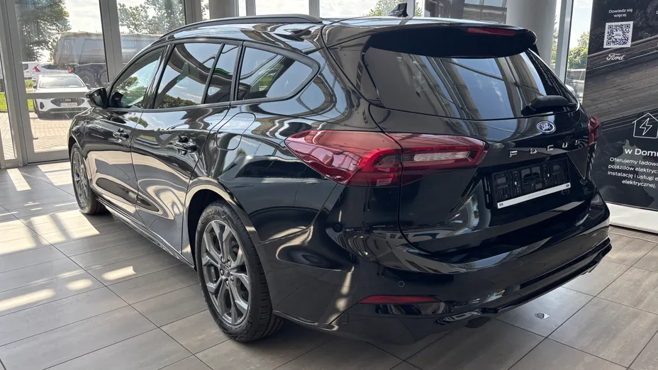 FORD Focus Focus 1.0 EcoBoost mHEV ST-Line X aut Nowy