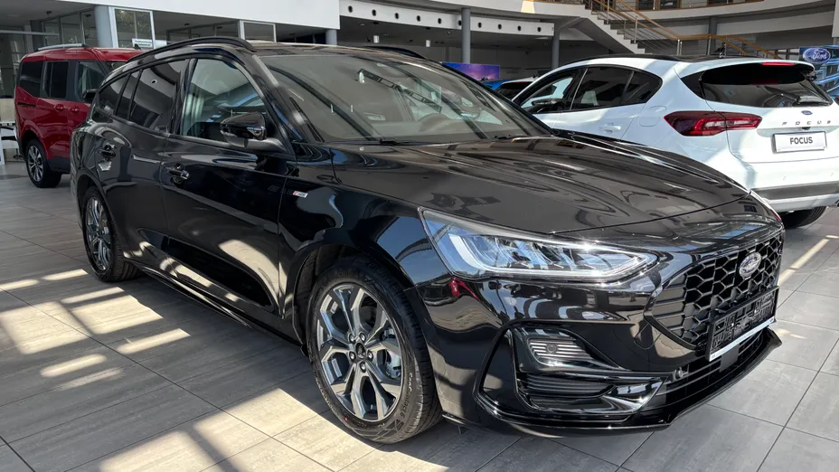 FORD Focus Focus 1.0 EcoBoost mHEV ST-Line X aut Nowy