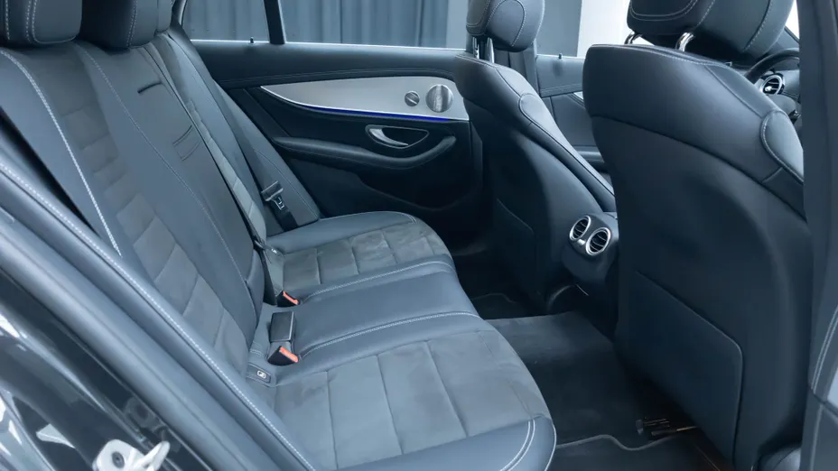MERCEDES-BENZ E Klasa E 300 de 4-Matic AMG/Avantgarde