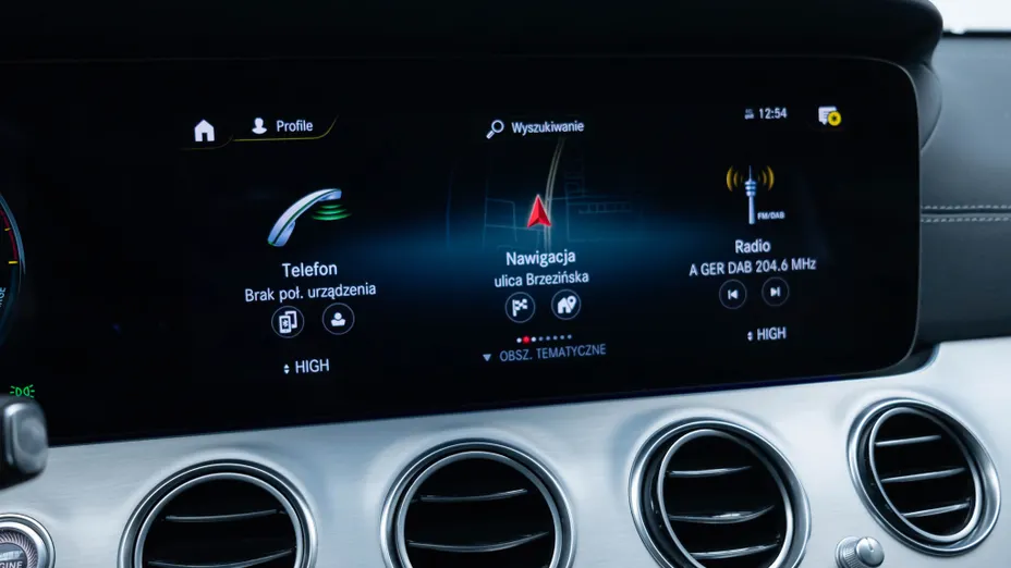 MERCEDES-BENZ E Klasa E 300 de 4-Matic AMG/Avantgarde