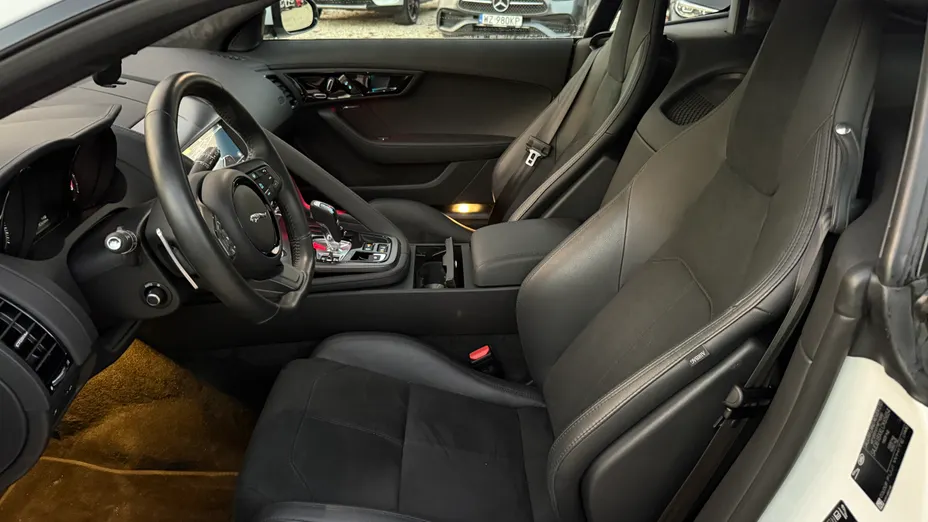 JAGUAR F-Type F-Type 2.0 Turbo R-Dynamic aut