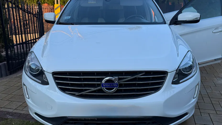 VOLVO XC60 XC60 2.0T Summum