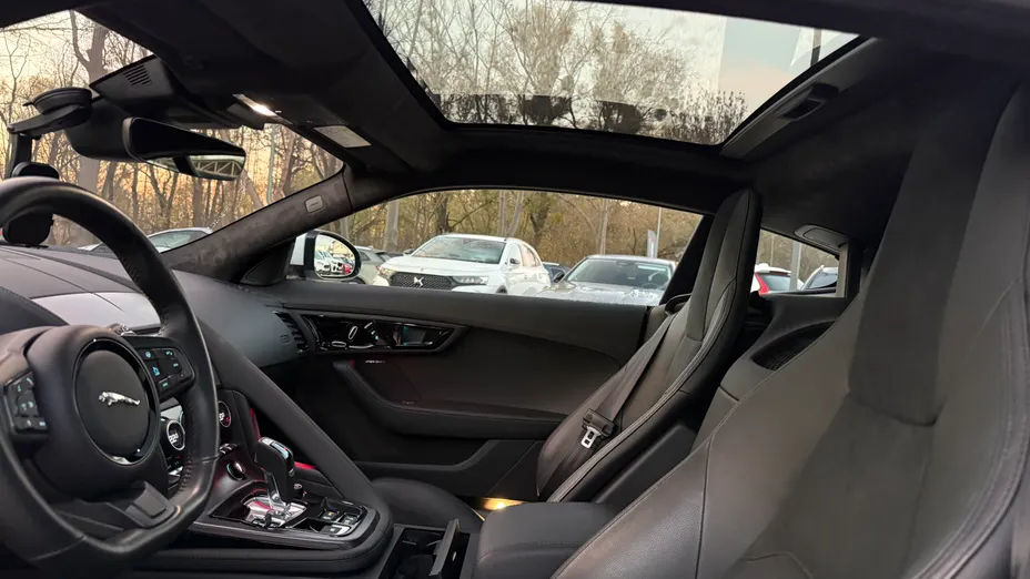 JAGUAR F-Type F-Type 2.0 Turbo R-Dynamic aut