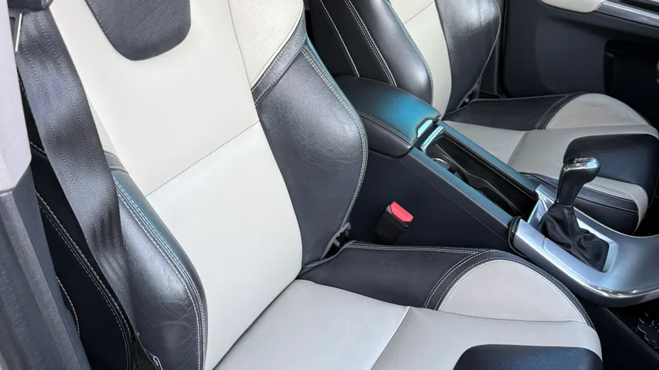 VOLVO XC60 XC60 2.0T Summum