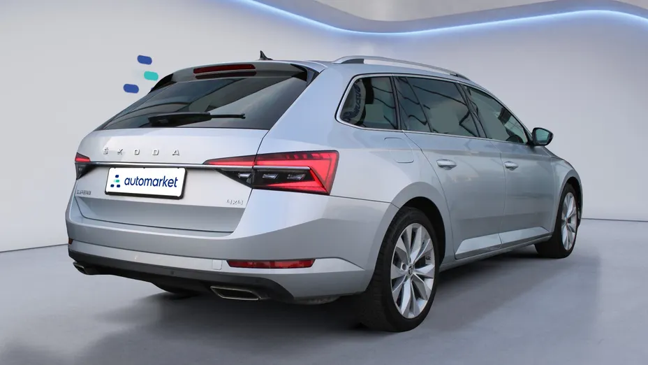 SKODA Superb Superb 2.0 TSI 4x4 Style DSG