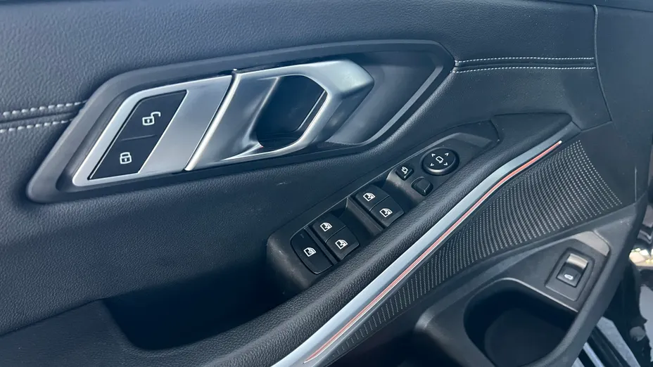 BMW Seria 3 320d xDrive Sport Line aut