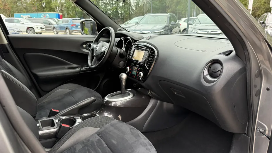 NISSAN Juke Juke 1.6 N-Connecta Xtronic