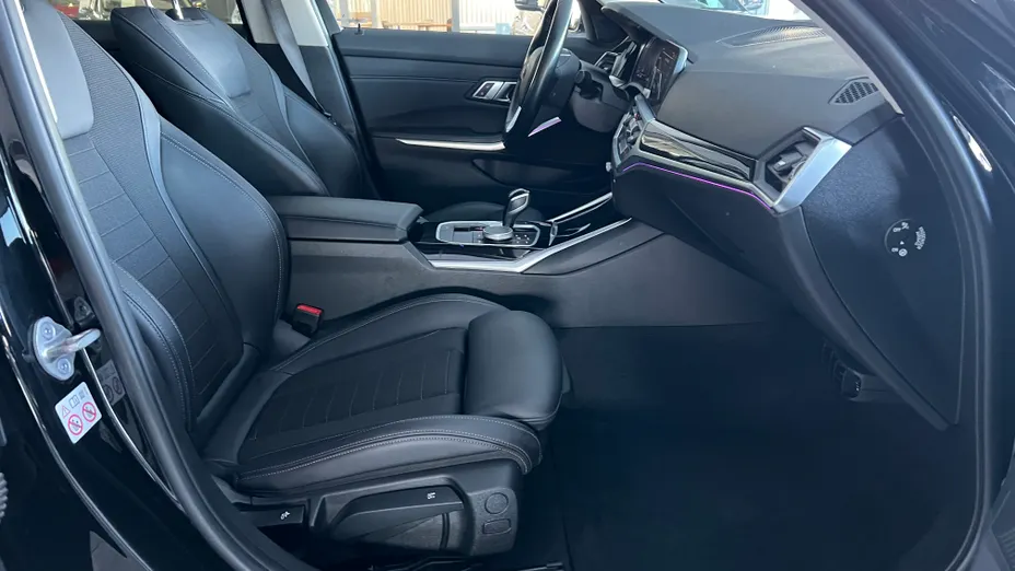 BMW Seria 3 320d xDrive Sport Line aut