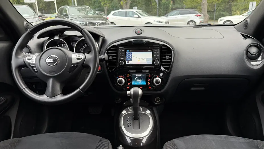 NISSAN Juke Juke 1.6 N-Connecta Xtronic