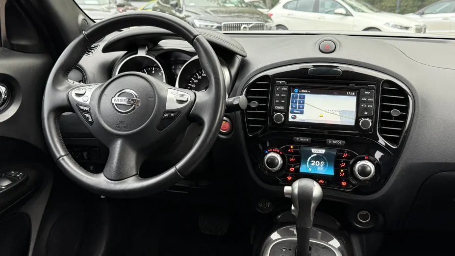 NISSAN Juke Juke 1.6 N-Connecta Xtronic