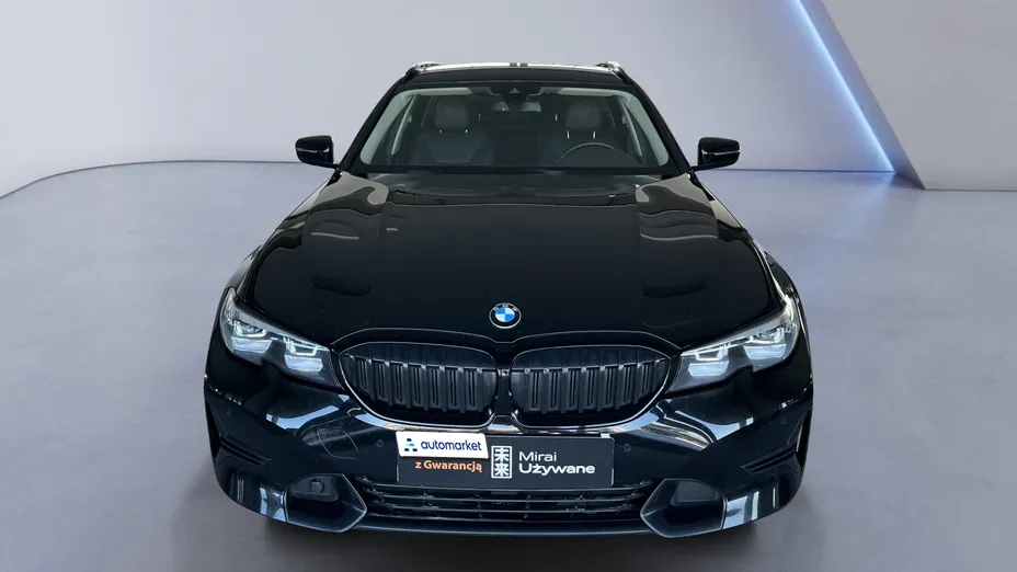 BMW Seria 3 320d xDrive Sport Line aut