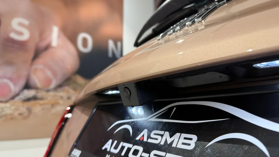 FIAT 500 500 1.0 GSE Hybrid La Prima Nowy