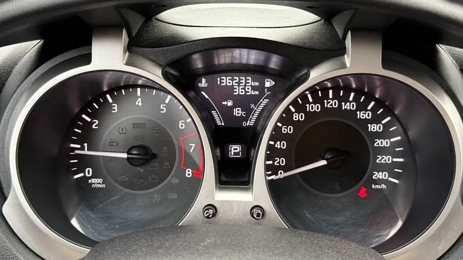 NISSAN Juke Juke 1.6 N-Connecta Xtronic