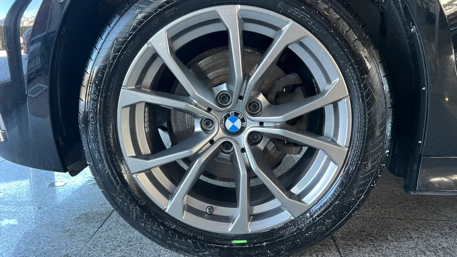 BMW Seria 3 320d xDrive Sport Line aut