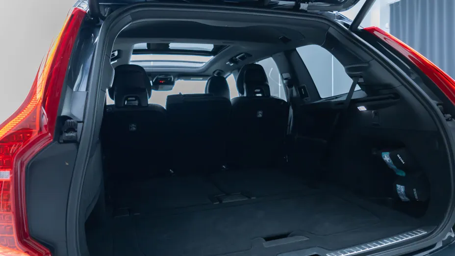 VOLVO XC90 XC90 T8 AWD Plug-In Hybrid Ultimate Dark 7os aut