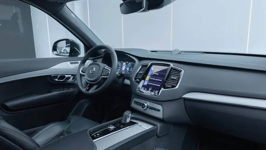 VOLVO XC90 XC90 T8 AWD Plug-In Hybrid Ultimate Dark 7os aut