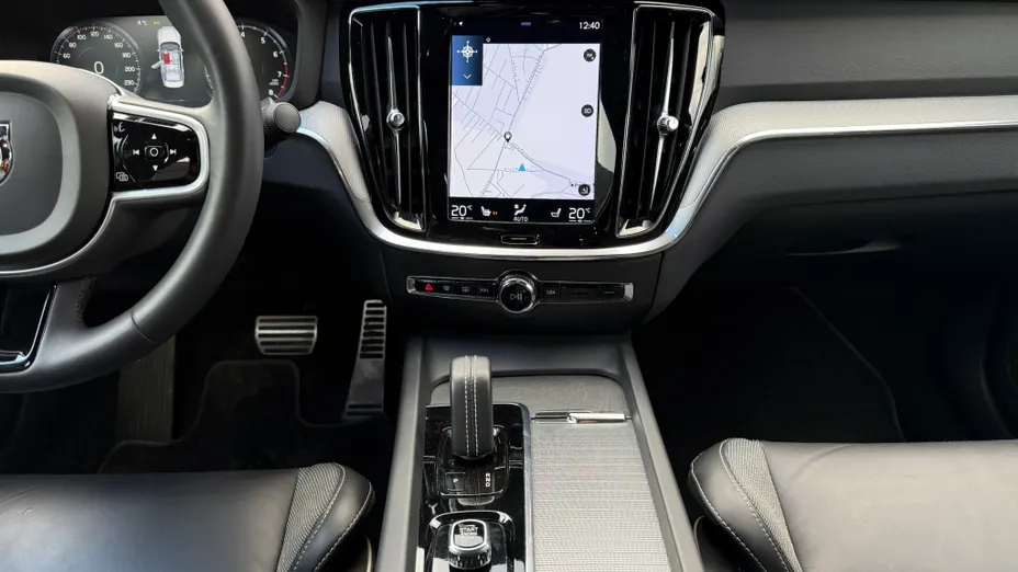 VOLVO S60 S60 B4 B R-Design aut