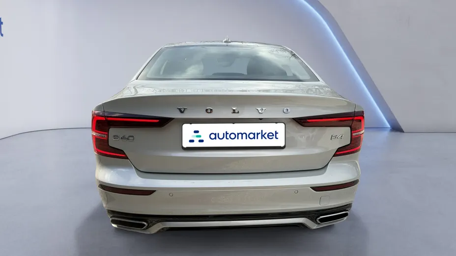 VOLVO S60 S60 B4 B R-Design aut