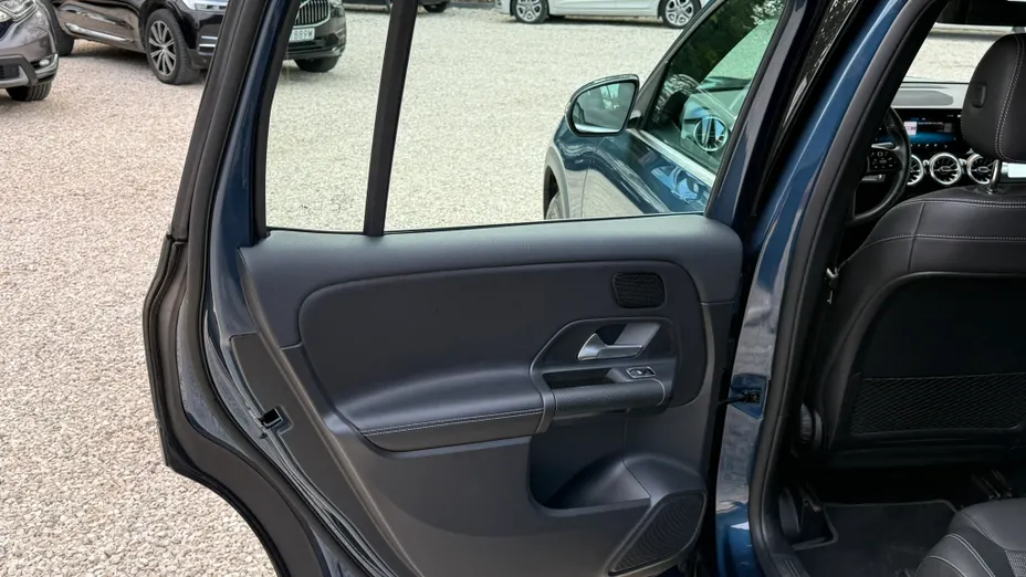 MERCEDES-BENZ GLB GLB 200 7G-DCT