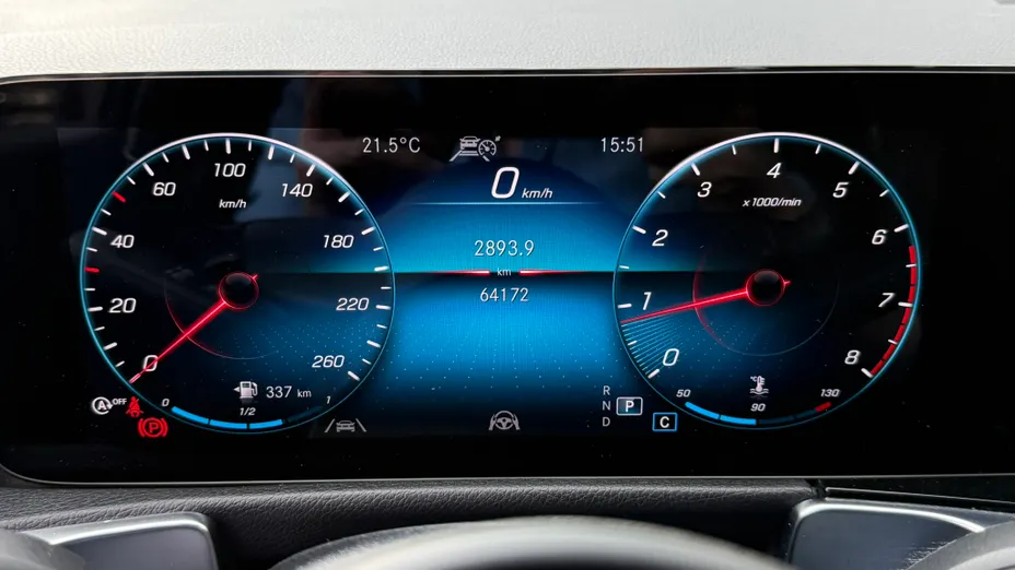 MERCEDES-BENZ GLB GLB 200 7G-DCT