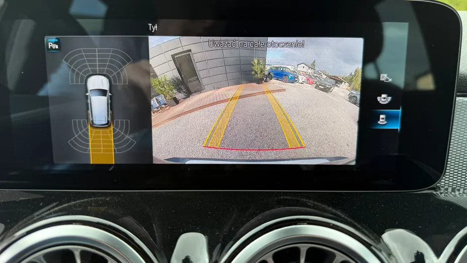 MERCEDES-BENZ GLB GLB 200 7G-DCT