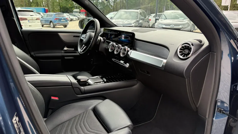 MERCEDES-BENZ GLB GLB 200 7G-DCT