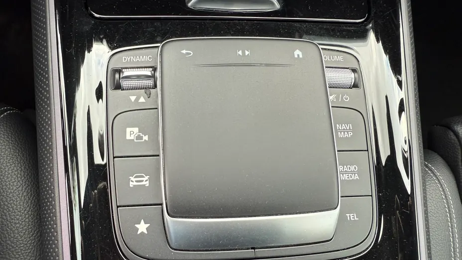 MERCEDES-BENZ GLB GLB 200 7G-DCT