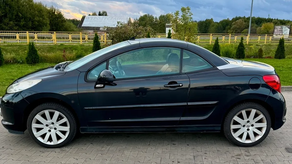 PEUGEOT 207 207 CC 1.6 Sport
