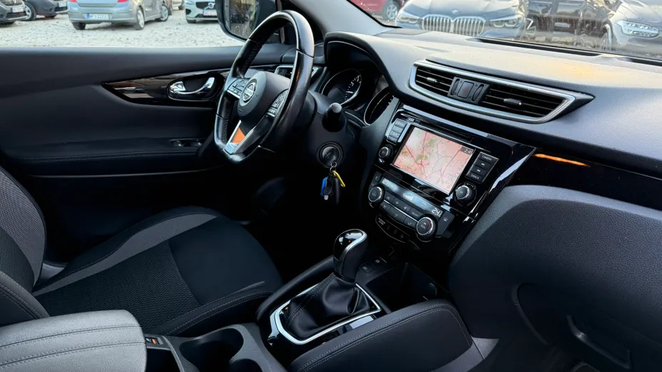 NISSAN Qashqai Qashqai 1.3 DIG-T N-Style DCT