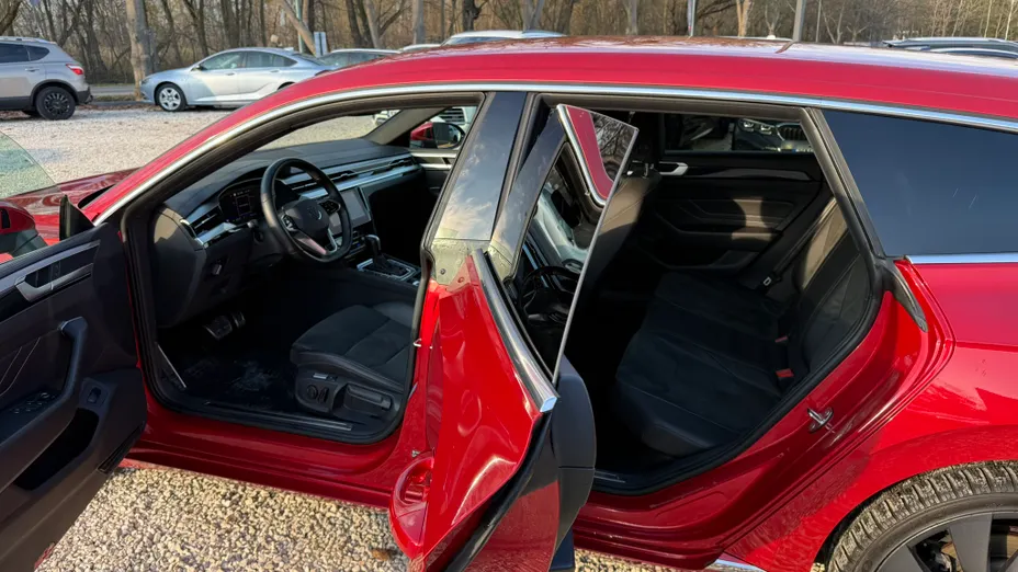 VOLKSWAGEN Arteon Arteon 2.0 TSI R-Line DSG