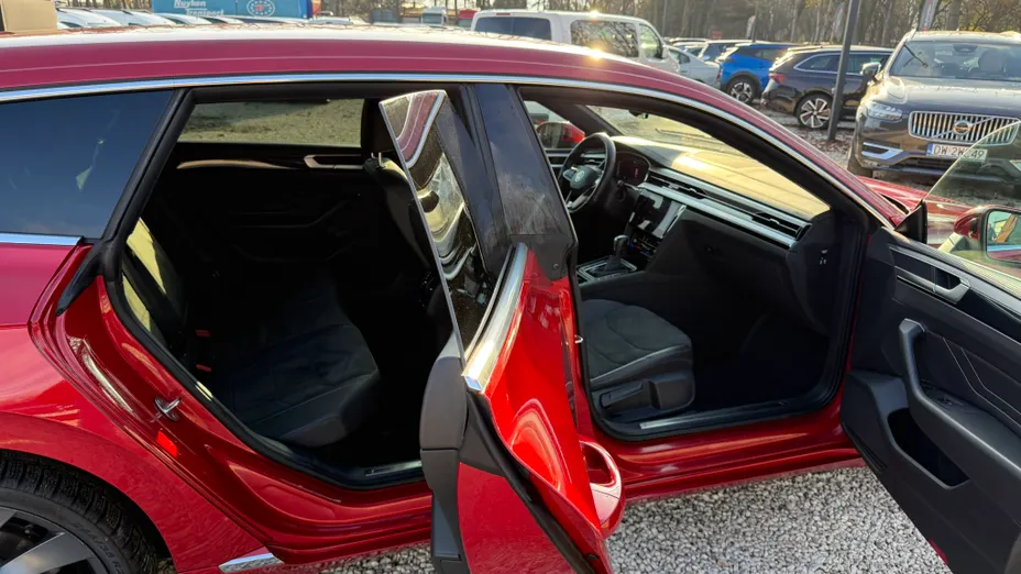 VOLKSWAGEN Arteon Arteon 2.0 TSI R-Line DSG