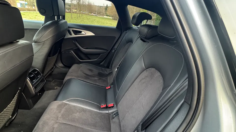 AUDI A6 Avant -