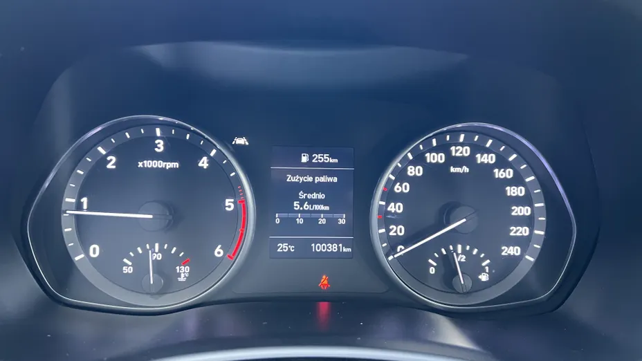 HYUNDAI i30 i30 1.6 D Classic +