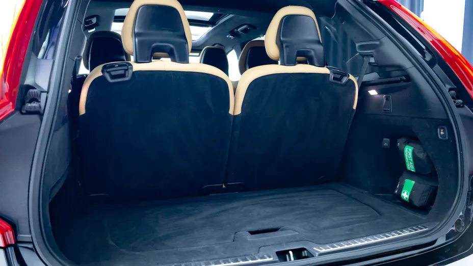 VOLVO XC90 XC90 T8 AWD Plug-In Hybrid Ultra Bright 7os aut