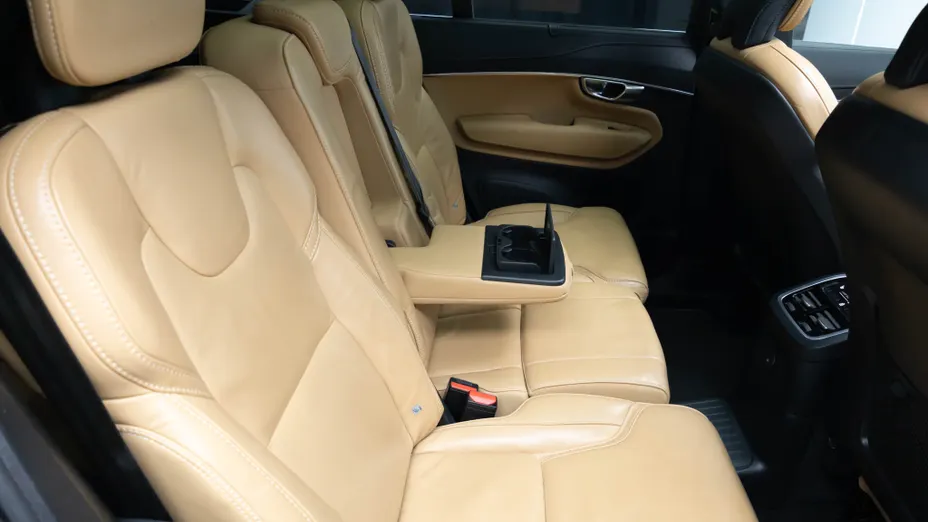 VOLVO XC90 XC90 T8 AWD Plug-In Hybrid Ultra Bright 7os aut