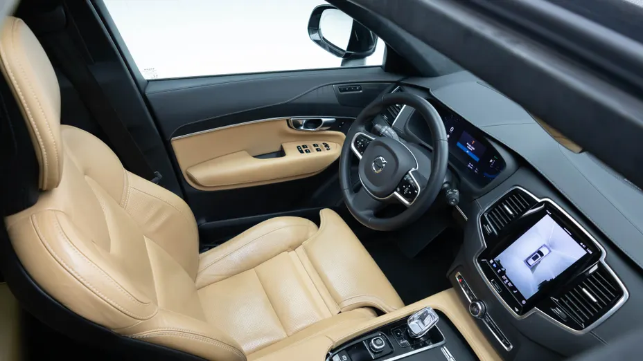 VOLVO XC90 XC90 T8 AWD Plug-In Hybrid Ultra Bright 7os aut