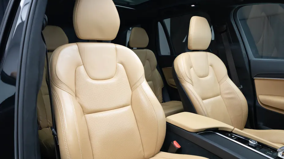 VOLVO XC90 XC90 T8 AWD Plug-In Hybrid Ultra Bright 7os aut