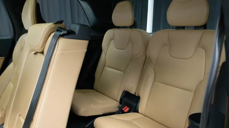 VOLVO XC90 XC90 T8 AWD Plug-In Hybrid Ultra Bright 7os aut
