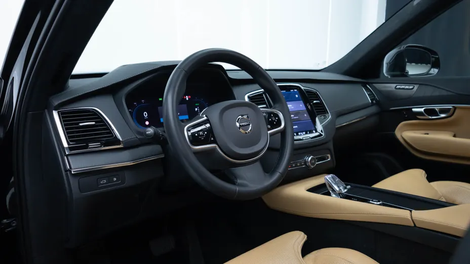 VOLVO XC90 XC90 T8 AWD Plug-In Hybrid Ultra Bright 7os aut