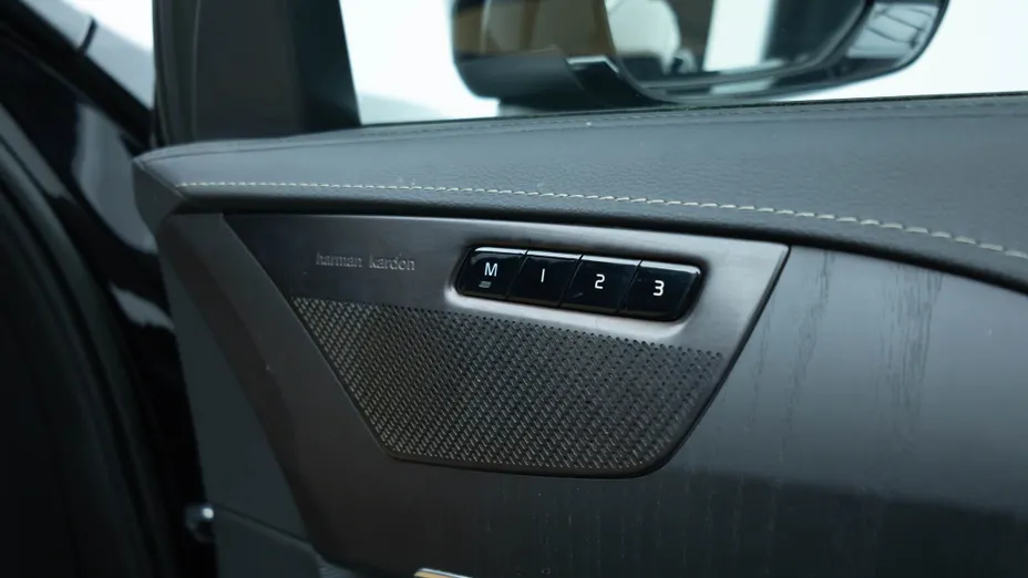 VOLVO XC90 XC90 T8 AWD Plug-In Hybrid Ultra Bright 7os aut