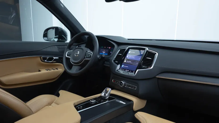 VOLVO XC90 XC90 T8 AWD Plug-In Hybrid Ultra Bright 7os aut