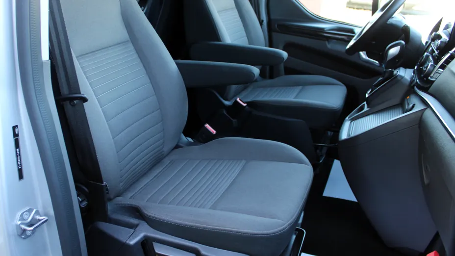 FORD Tourneo Custom Tourneo Custom 2.0 EcoBlue L1 Titanium SelectShift