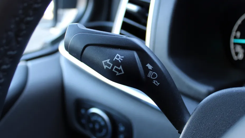 FORD Tourneo Custom Tourneo Custom 2.0 EcoBlue L1 Titanium SelectShift