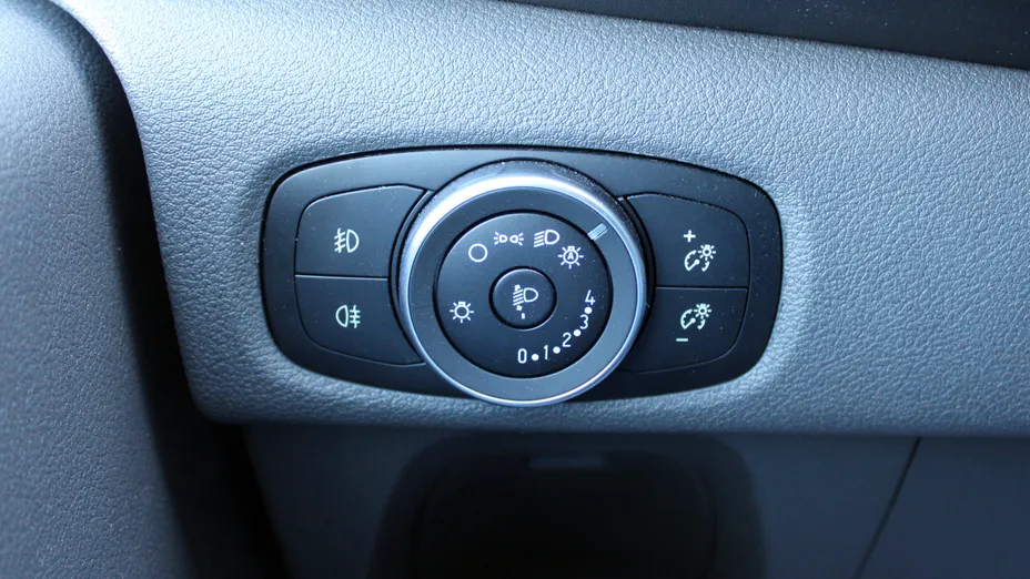 FORD Tourneo Custom Tourneo Custom 2.0 EcoBlue L1 Titanium SelectShift