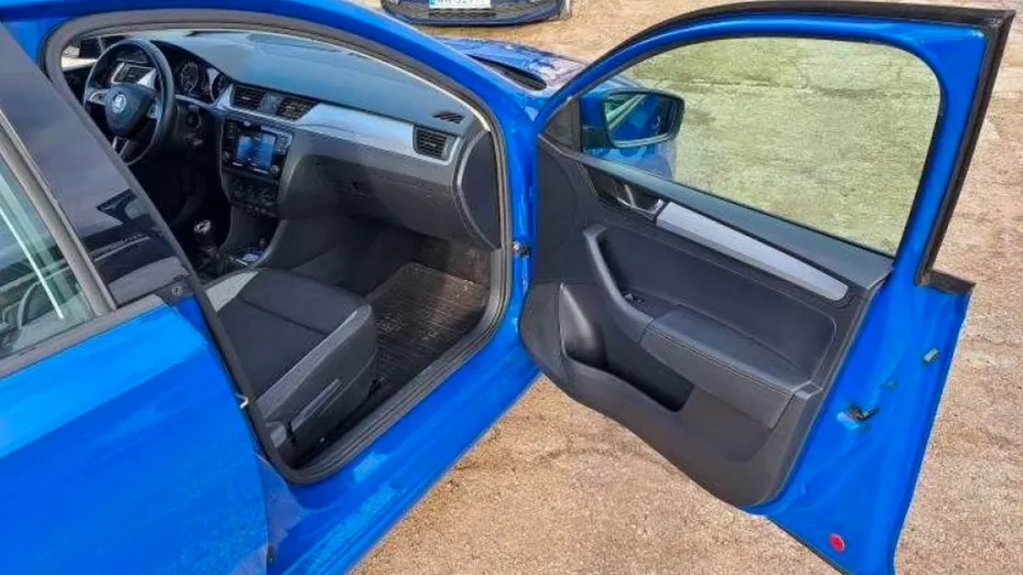 SKODA Rapid Rapid 1.6 TDI DPF Ambition