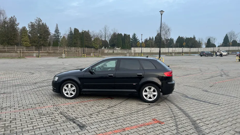 AUDI A3 -