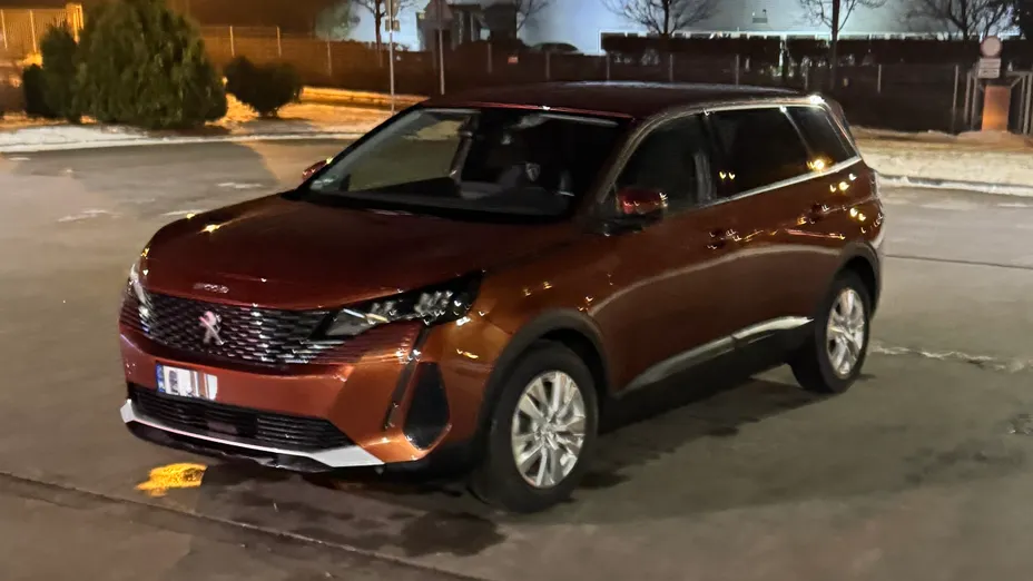 PEUGEOT 5008 5008 1.5 BlueHDI Active S&S EAT8