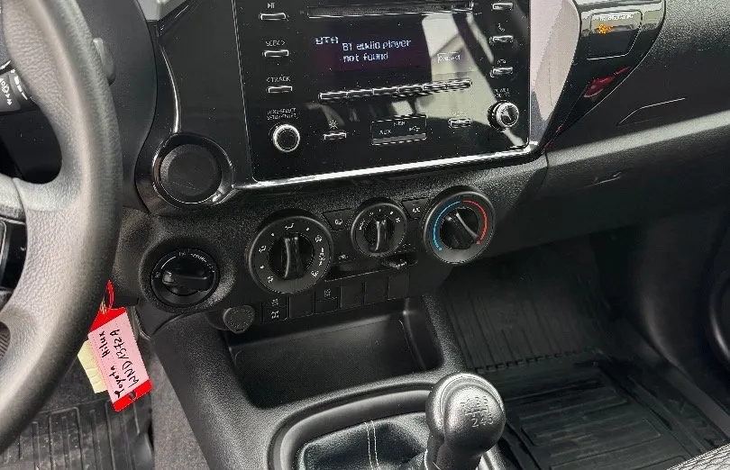 TOYOTA HiLux Hilux 2.4 D-4D Double Cab DLX 4x4