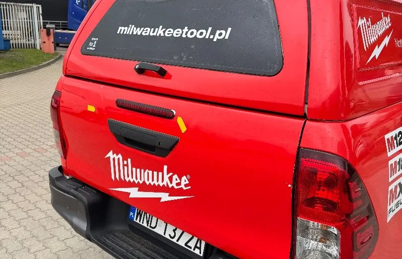 TOYOTA HiLux Hilux 2.4 D-4D Double Cab DLX 4x4