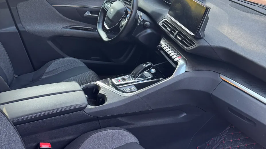 PEUGEOT 5008 5008 1.5 BlueHDI Active S&S EAT8